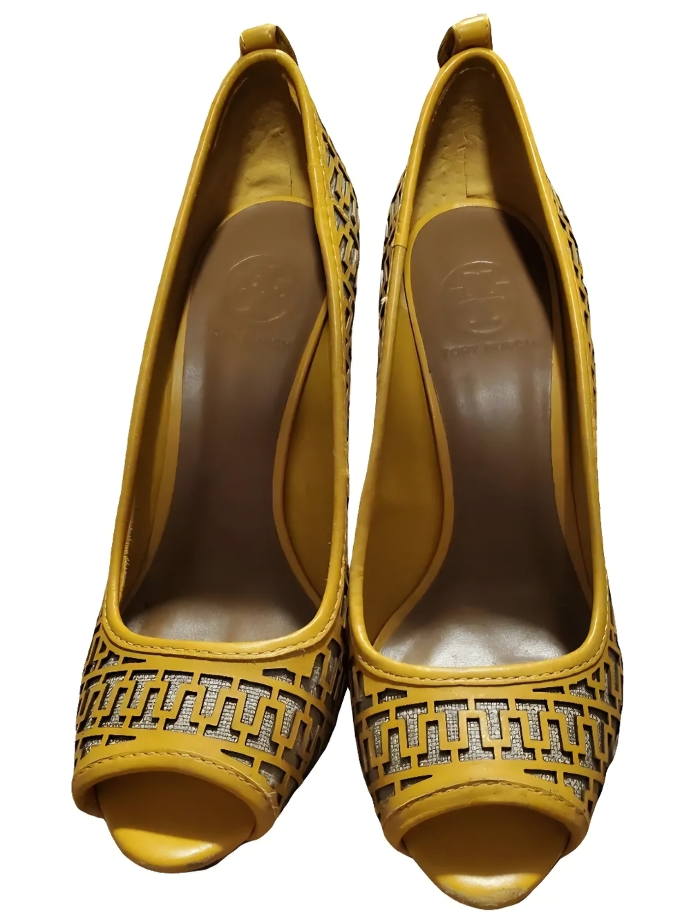 Tory Burch Regan model, featuring laser-cut leather and a stacked wood Sz 6